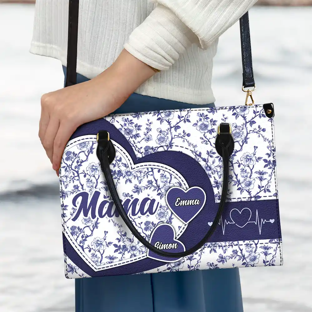 Chinoiserie Toile Grandma Mom - Personalized Leather Bag - Image 3
